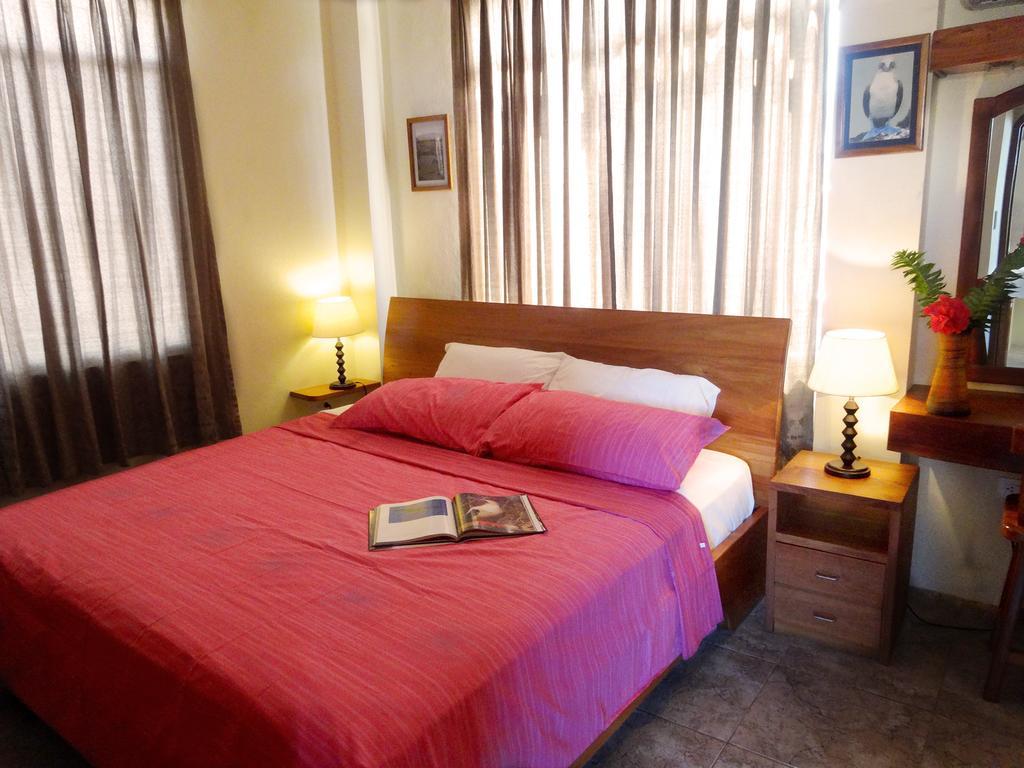 Hotel Del Sol Galapagos Puerto Ayora  Zimmer foto