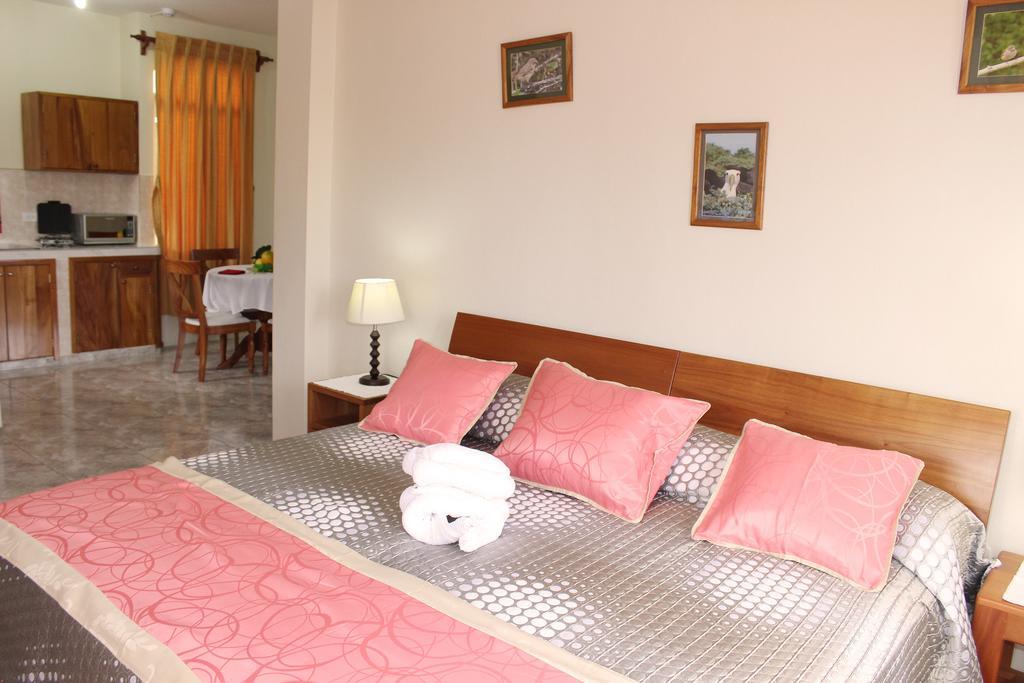 Hotel Del Sol Galapagos Puerto Ayora  Zimmer foto